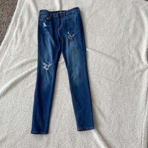 Hollister High Rise Super Skinny Classic Stretch  Jeans